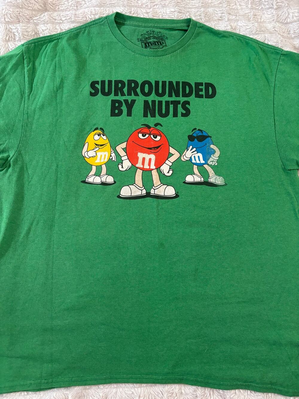 M&M graphic tee